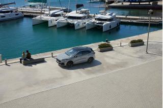 Το κορυφαίο PHEV SUV της Ford διαθέσιμο σε ξεχωριστές εκδόσεις